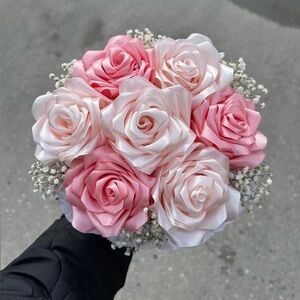Charming Pink and White Rose Bouquet